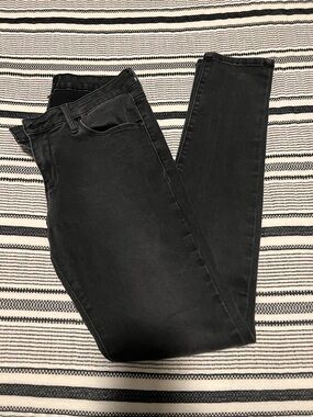 Just Black Women's Skinny Jeans in Black